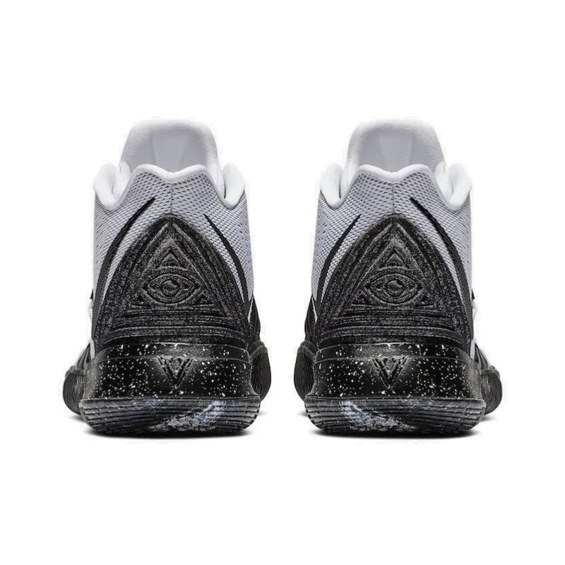 Nike Kyrie 5 &