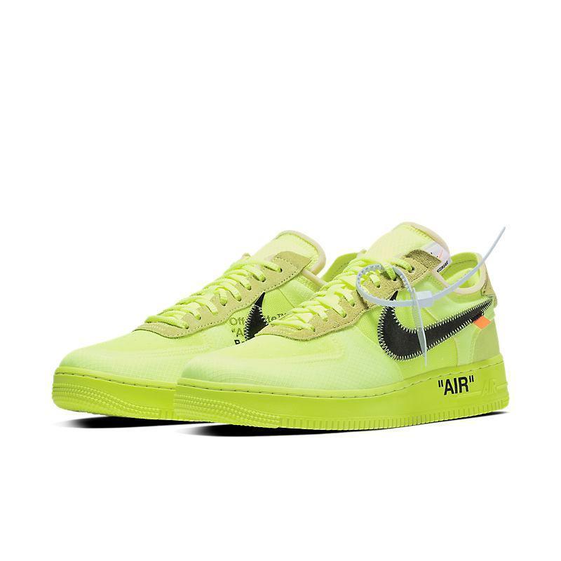 Nike Air Force 1 Low &
