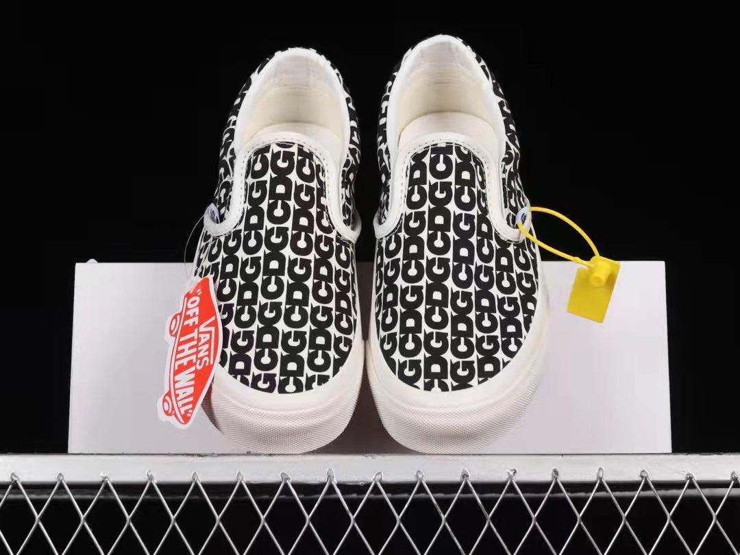 Vans COMME des GARCONS x Authentic &