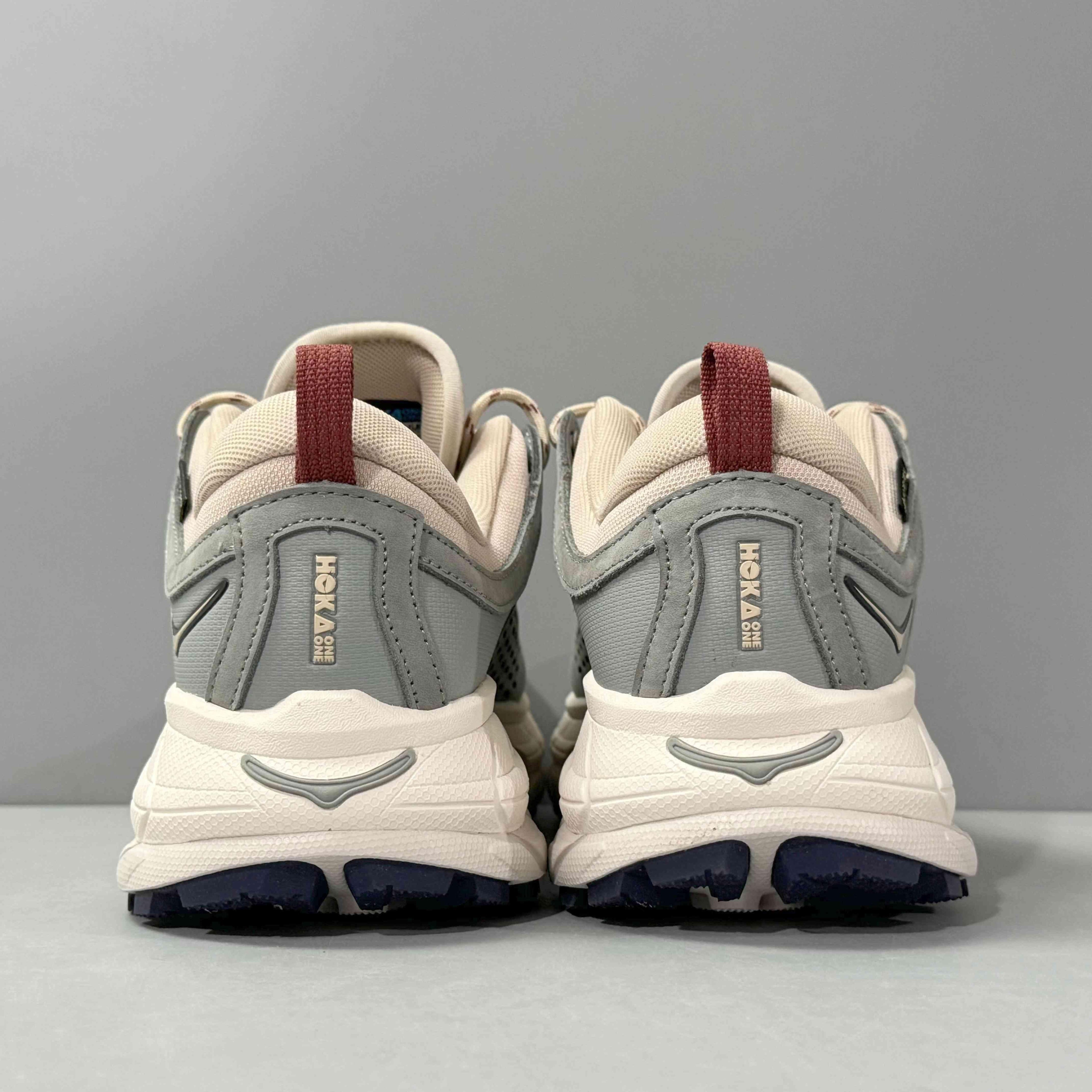 Hoka One One Tor Ultra Lo Limestone Shifting Sand
