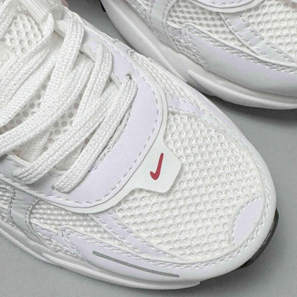 Nike V2K Run &