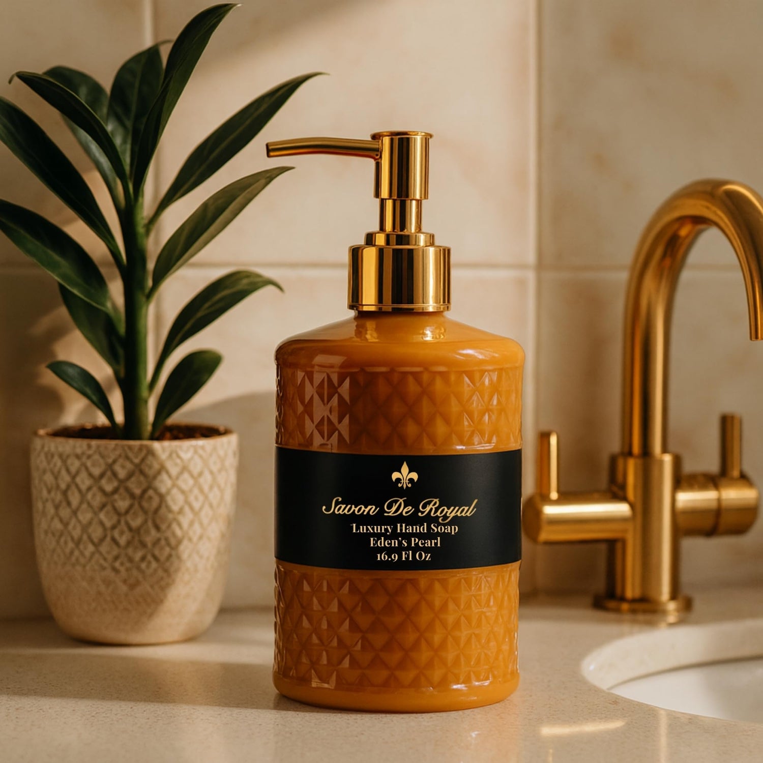 Savon De Royal Black Pearl Liquid Hand Soap - Liquid Hand Wash