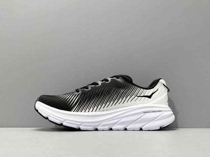 Hoka One One Rincon 3 &