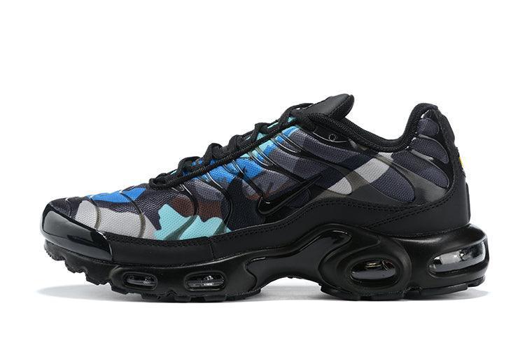 Nike Air Max Plus &