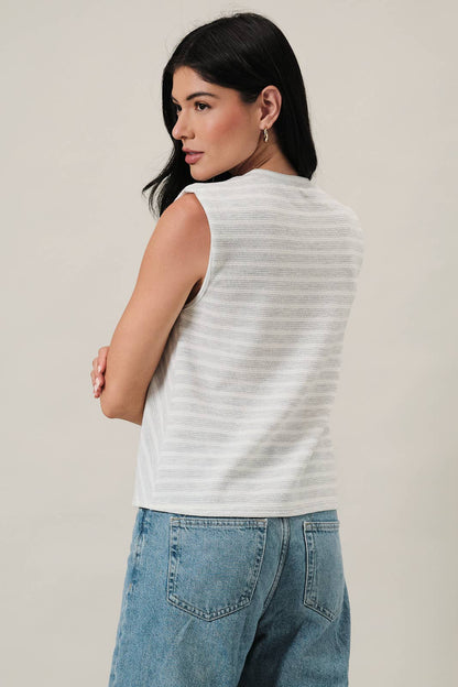 CREW NECK SLEEVELESS DIAGONAL PANEL STRIPE TOP: LT GREY-CREAM STRIPE