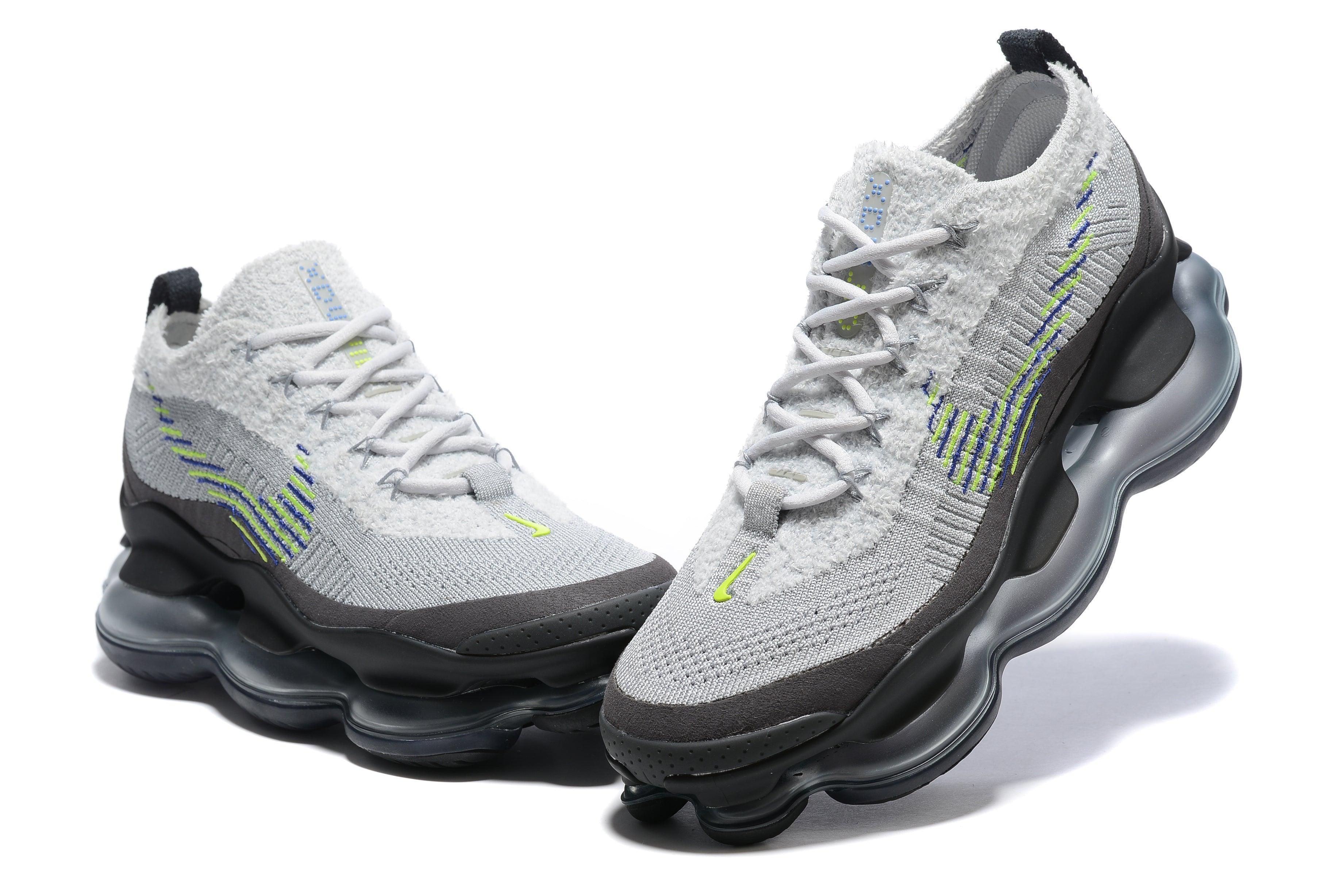 Air Max Scorpion &