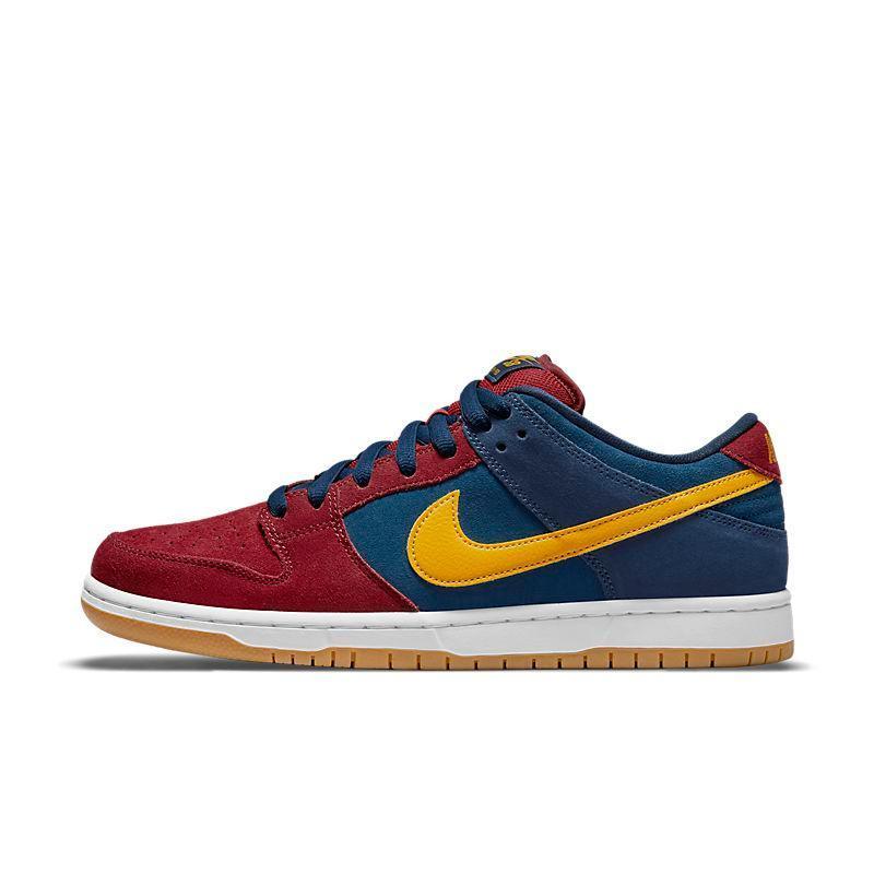 Nike SB Dunk Low &