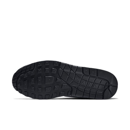 Nike Air Max 87 &