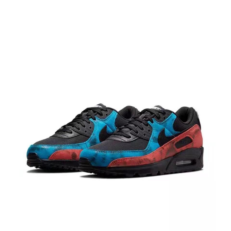 Nike Air Max 90 &