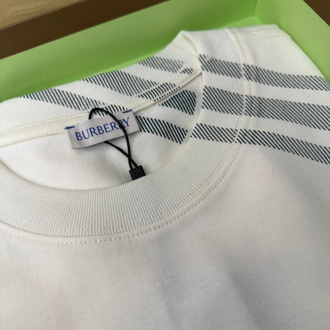 Burberry T-Shirt Without Collar &