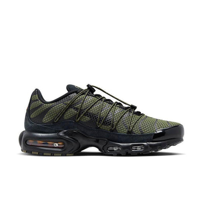 Nike Air Max Plus Utility &