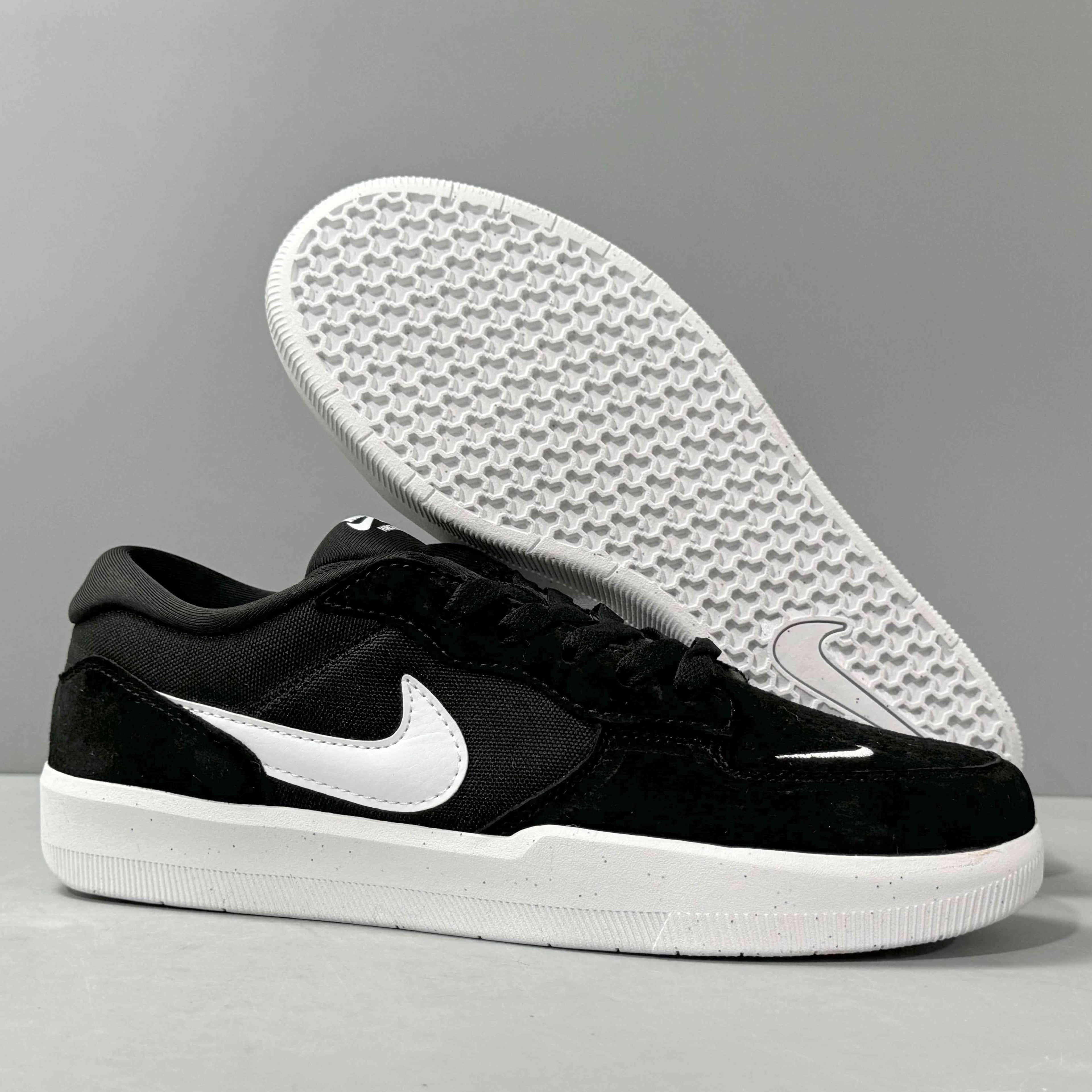 Nike SB Force 58 Black White
