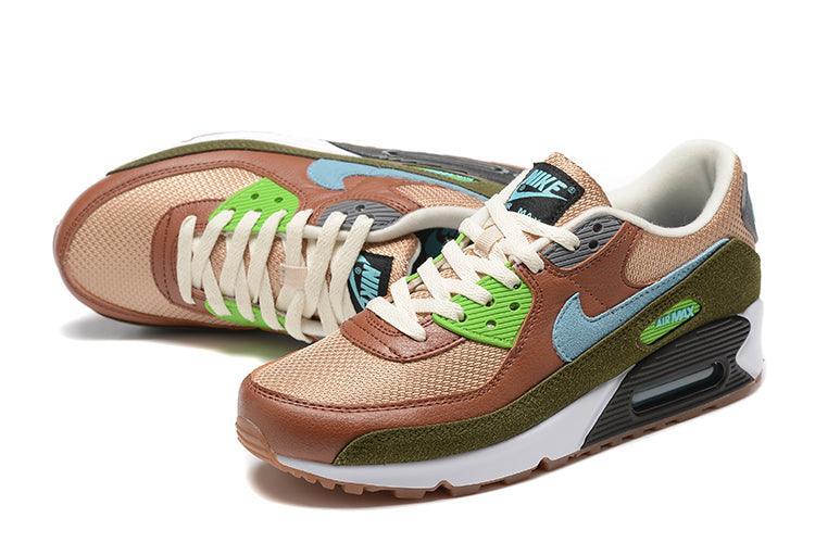 Nike Air Max 90 &