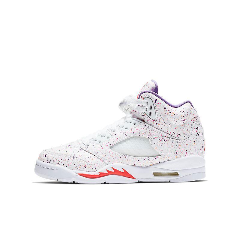 Air Jordan 5 Retro &