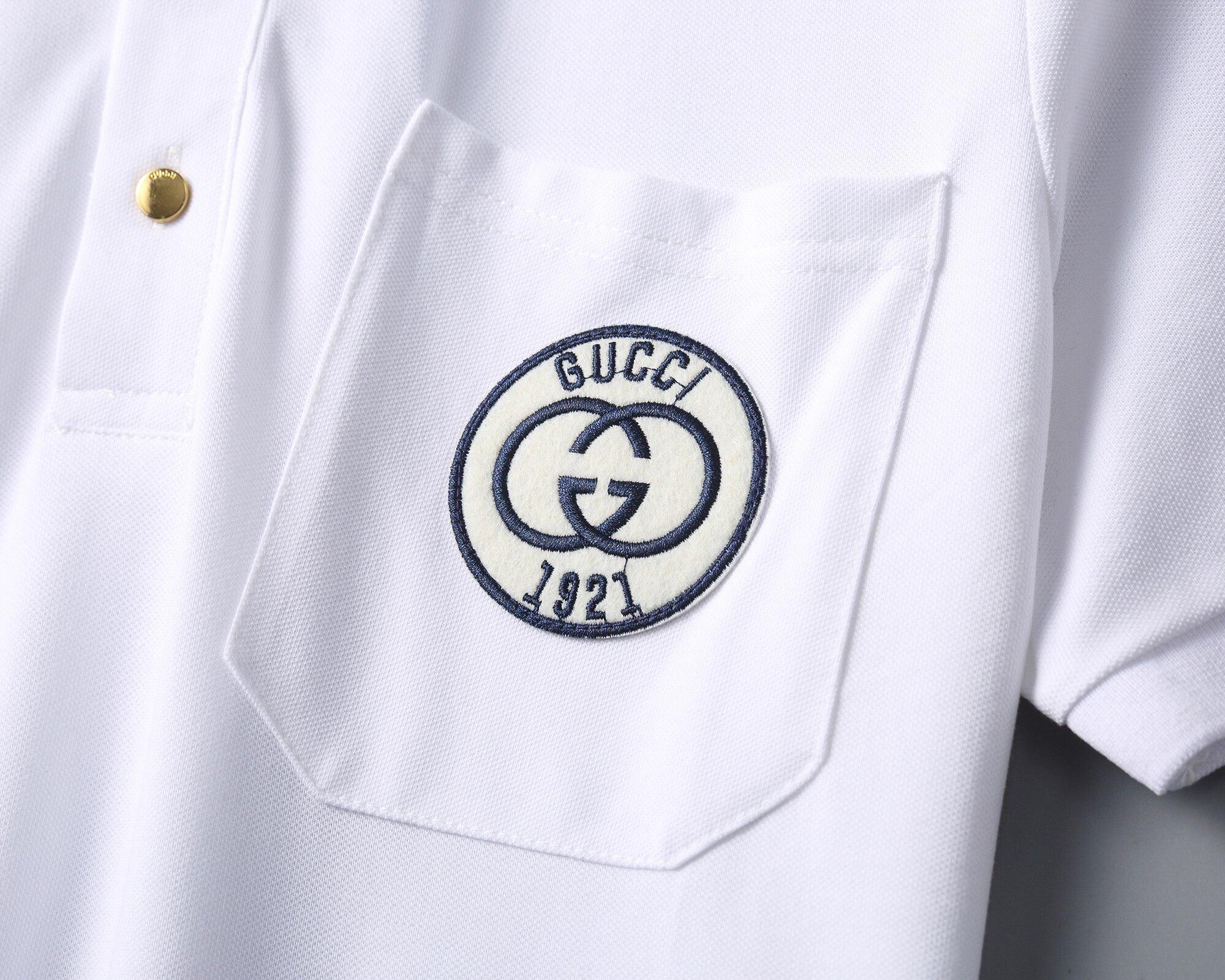 Gucci White T-shirt with a collar