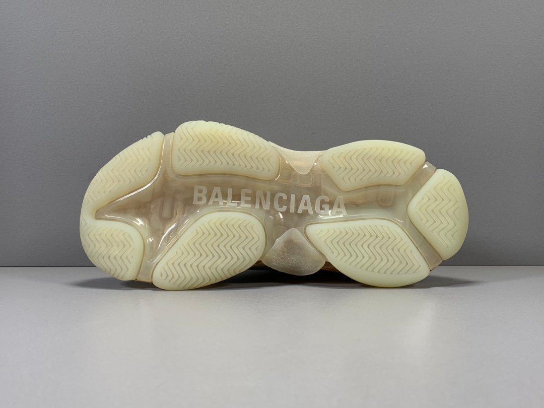 BALENCIAGA TRIPLE S SNEAKER