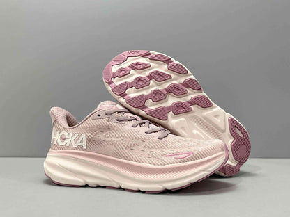Hoka One One Clifton 9 &