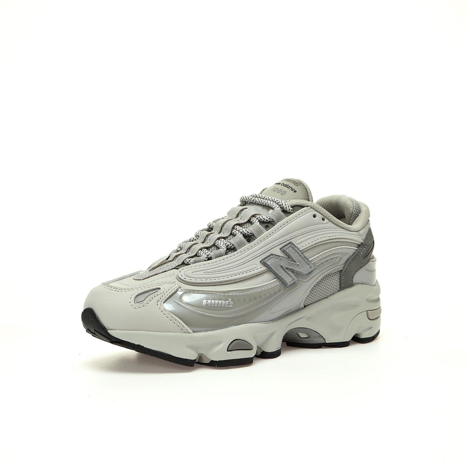 New Balance 1000 &