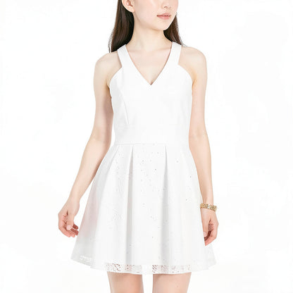 Crystal Dolls White Sleeveless V Neck Short Fit + Flare Dress Juniors 5