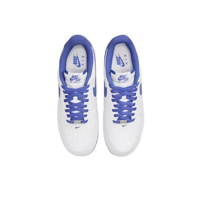 Nike Air Force 1 &