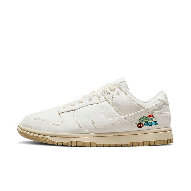 Nike Dunk Low &