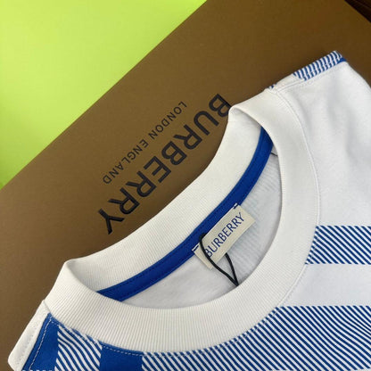 Burberry T-Shirt Without Collar &