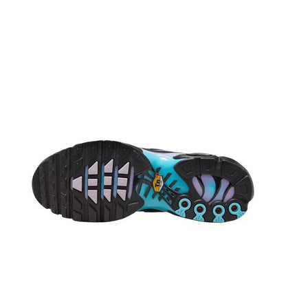 Nike Air Max Plus &