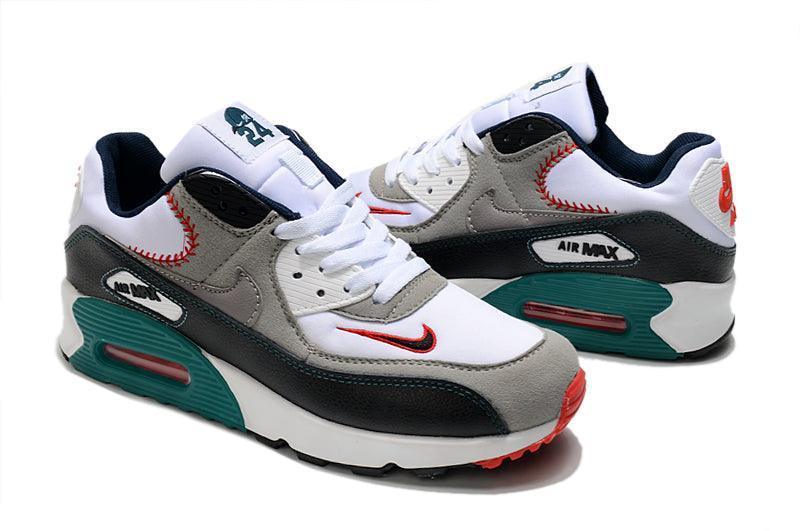 Nike Air Max 90 &