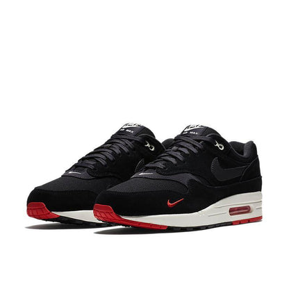 Nike Air Max 87 &