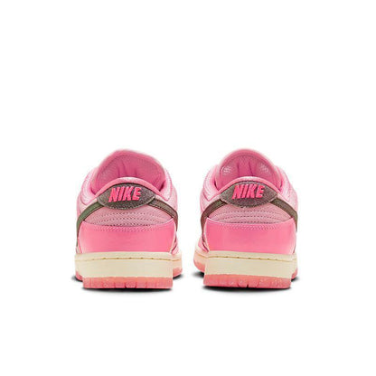 Nike Dunk Low &