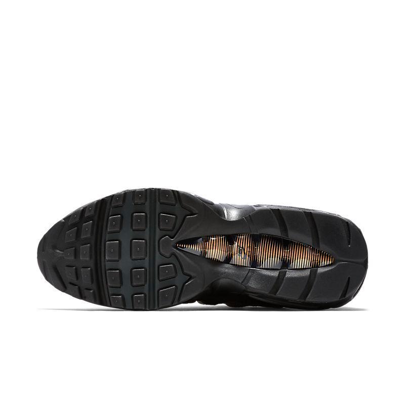 Air Max 95 &