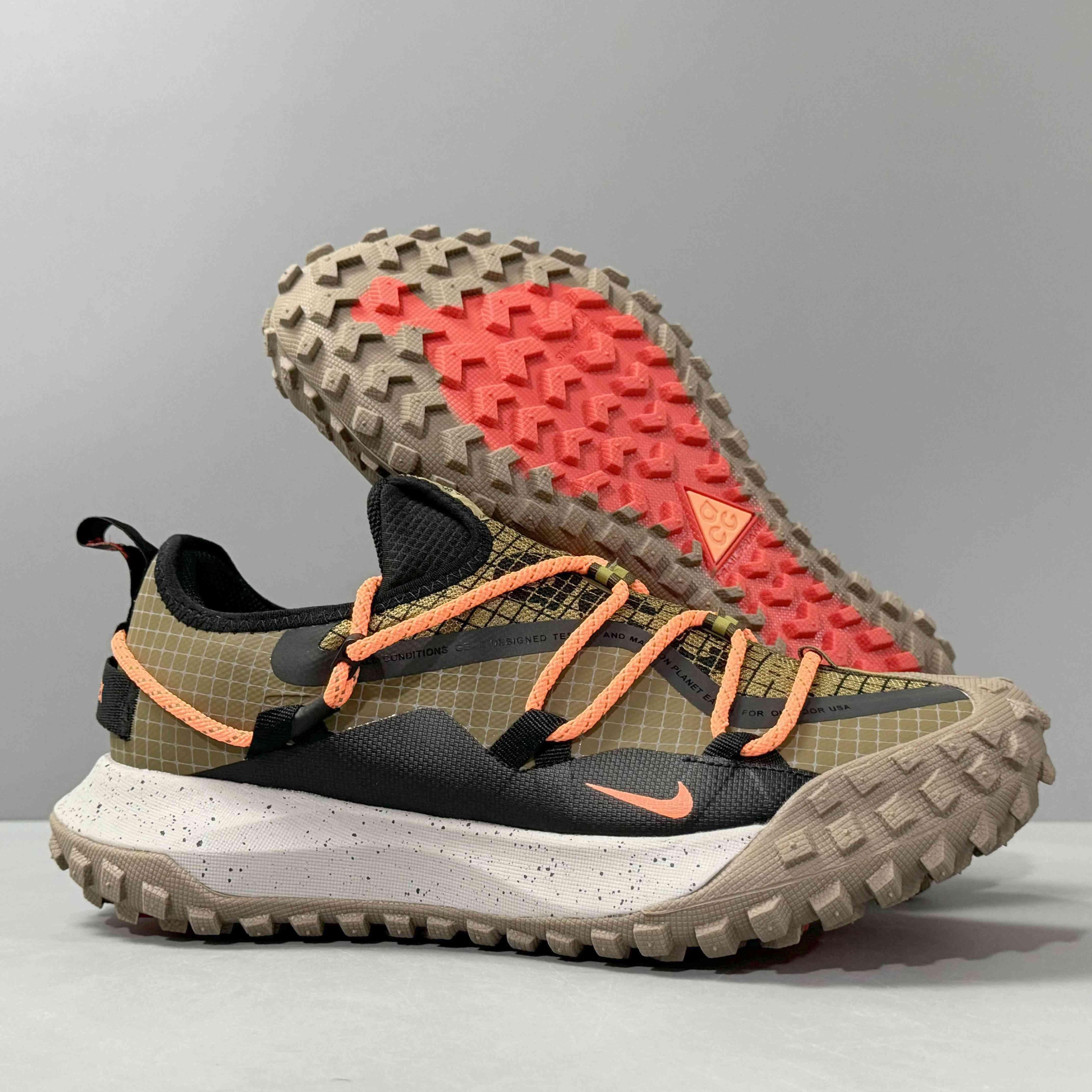 Nike ACG Mountain Fly 2 &