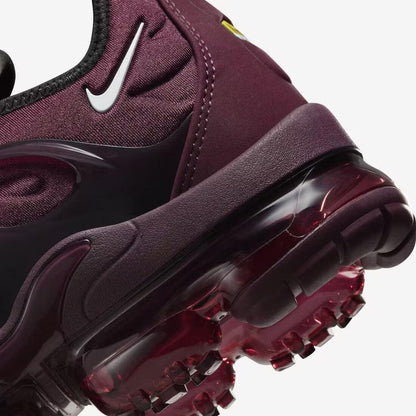 Nike Air VaporMax Plus &