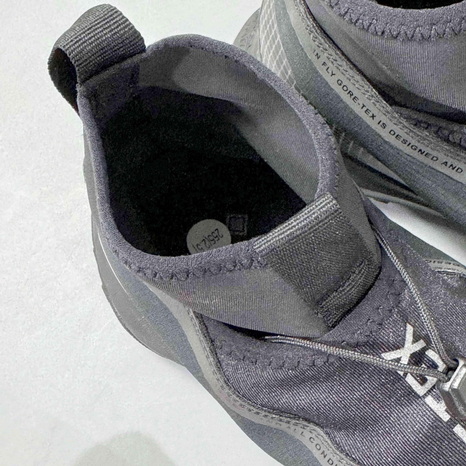 Nike ACG Mountain Fly High Gore-tex &