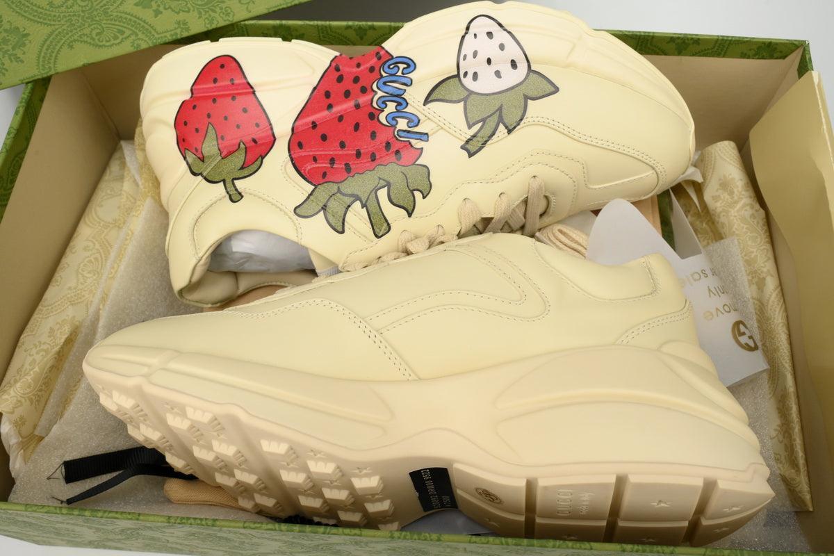 Gucci &