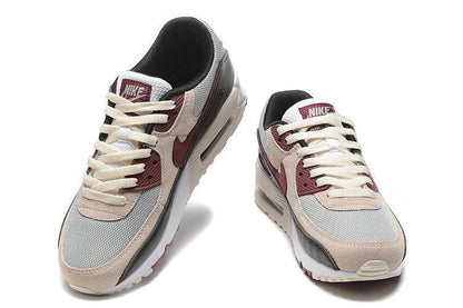 Nike Air Max 90 &