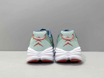 Hoka One One Rincon 3 &