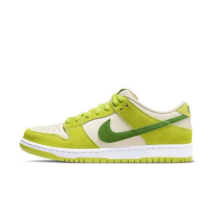 Nike Dunk SB Low &