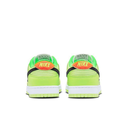 Nike Dunk Low &