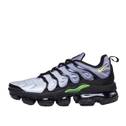 Nike Air VaporMax Plus &