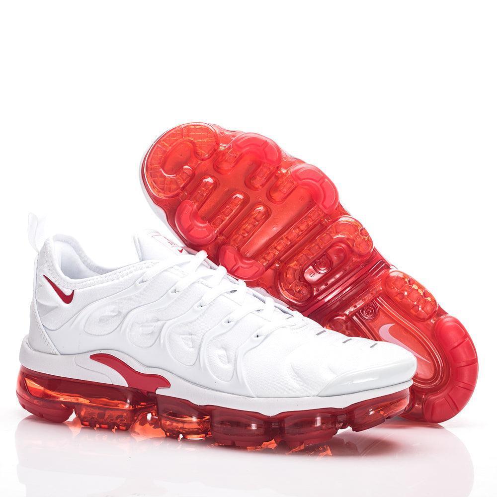 Nike Air VaporMax Plus &