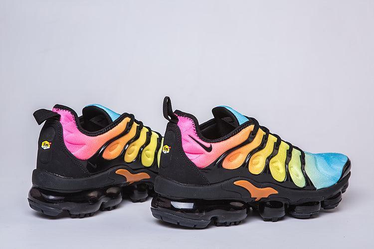 Nike Air VaporMax Plus &
