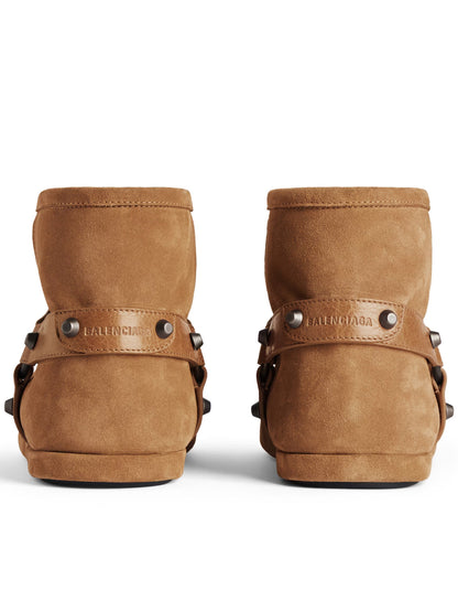 BALENCIAGA Women’s Leather Clogs