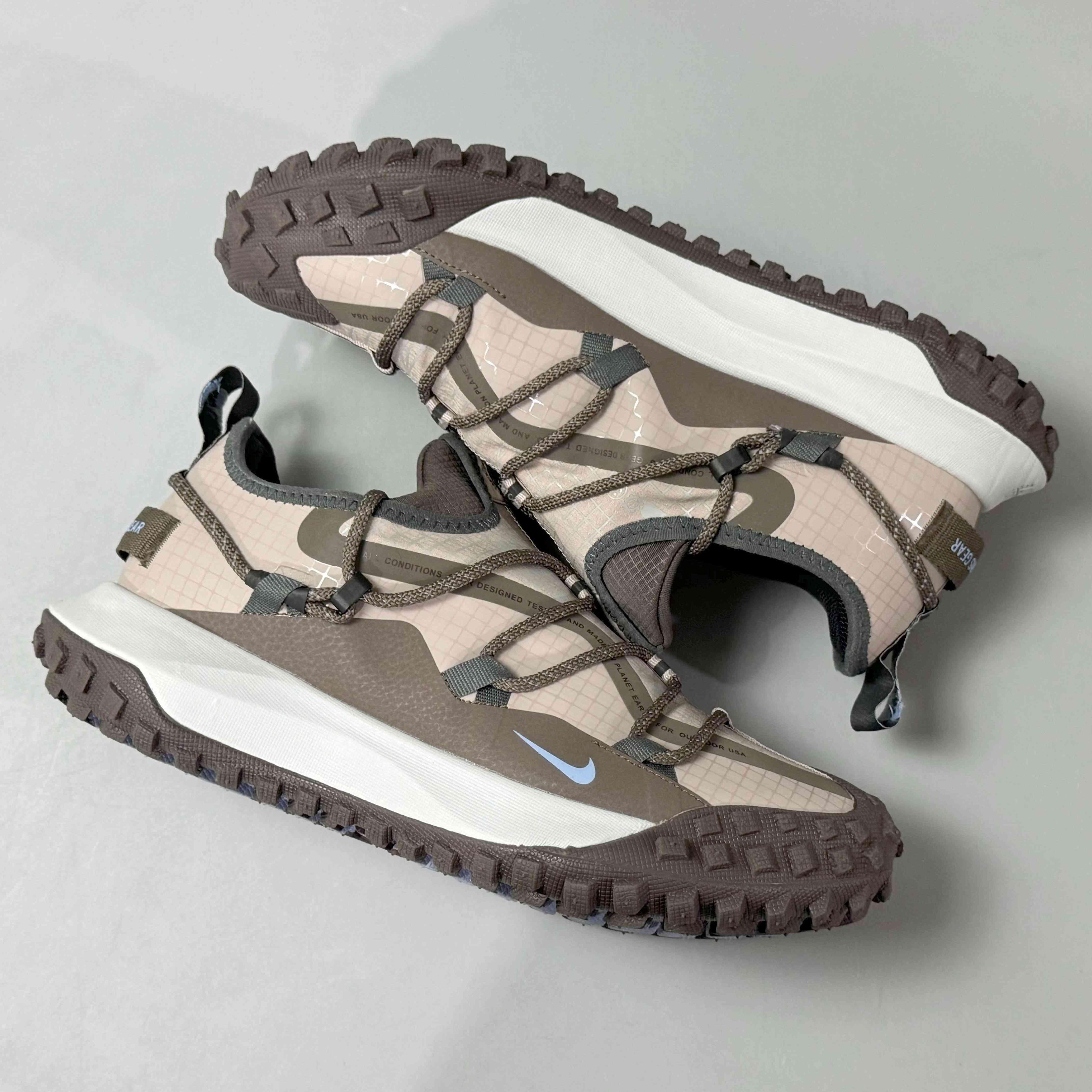 Nike ACG Mountain Fly Low SE &