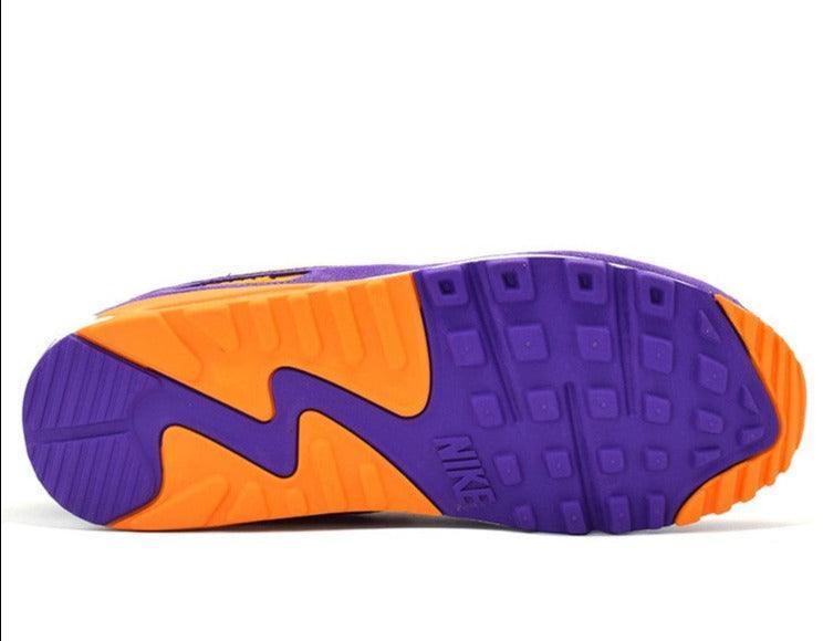 Nike Air Max 90 &