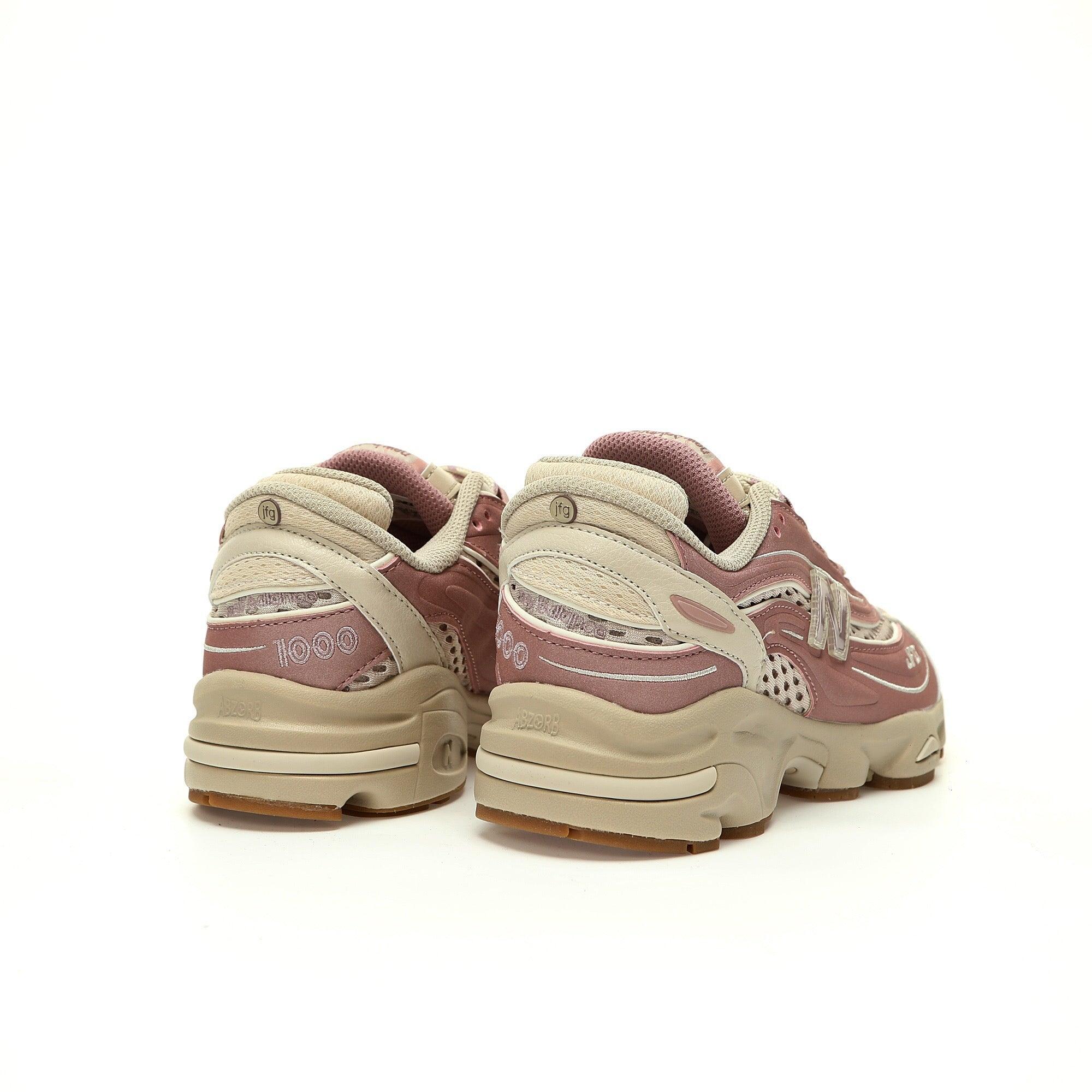 New Balance 1000 &
