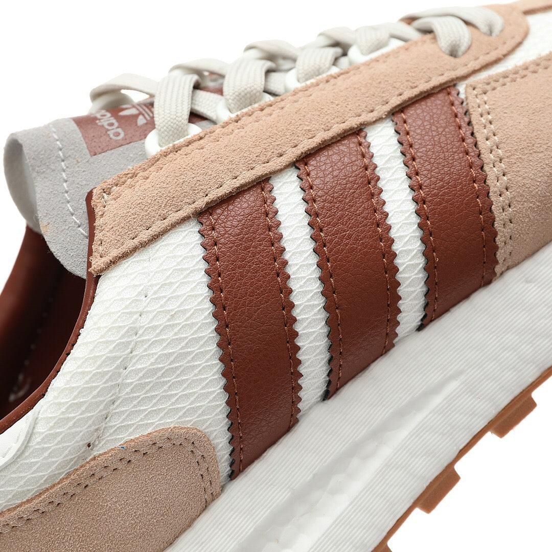 Adidas Retropy E5 &