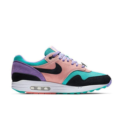 Nike Air Max 87 &