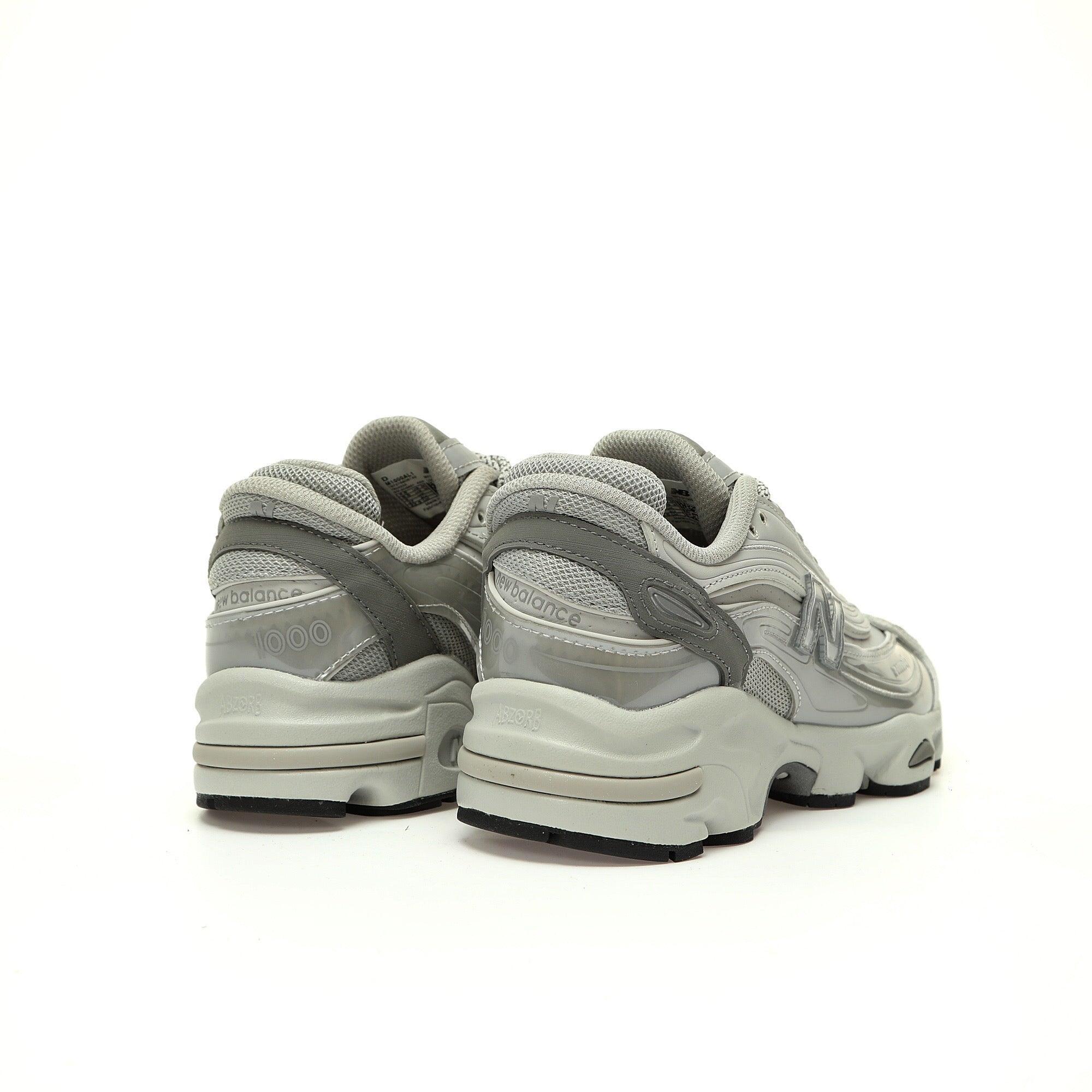 New Balance 1000 &