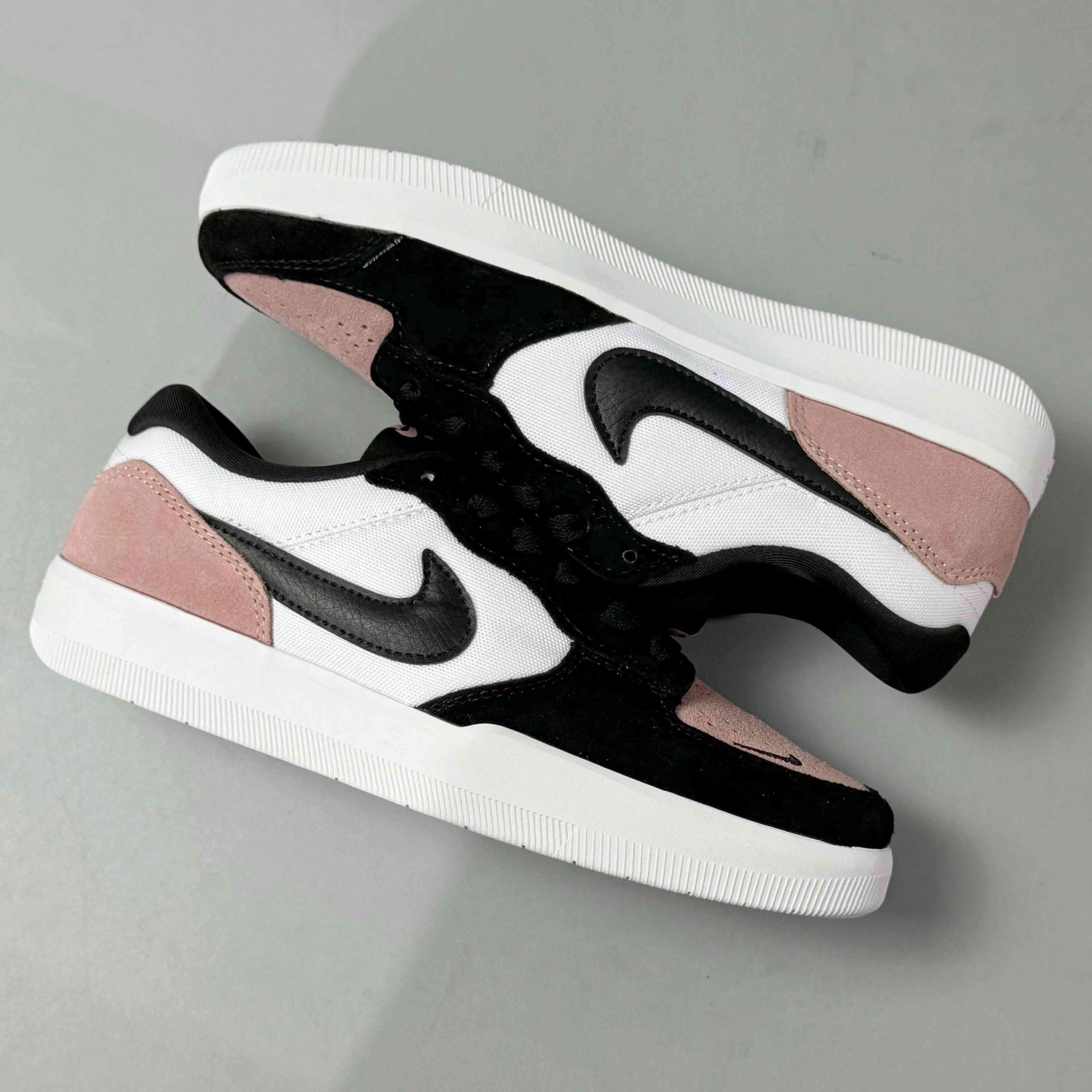 Nike SB Force 58 Pink Salt Black